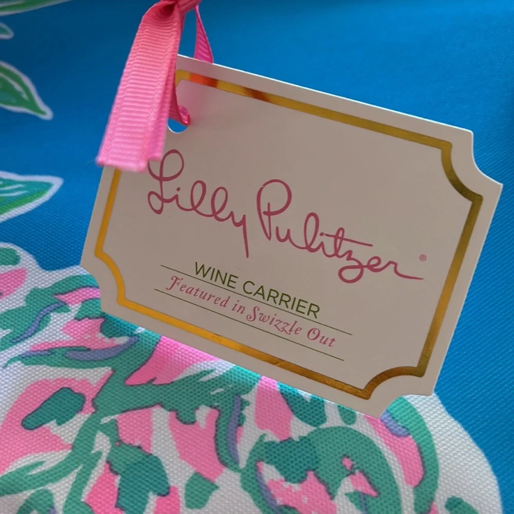 Lily Pulitzer Wine Carrier - Picture 2 of 3